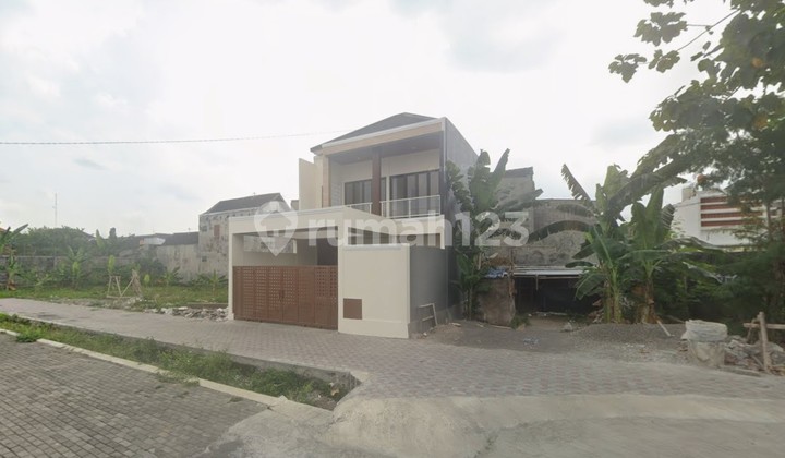 RUMAH BARU DI PERUMAHAN DEKAT JAKAL, SINDUHARJO, NGAGLIK, SLEMAN, JOGJA