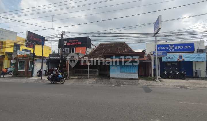 RUKO SUITABLE FOR BUSINESS ON KALIURANG STREET, SINDUADI, MLATI, SLEMAN 2