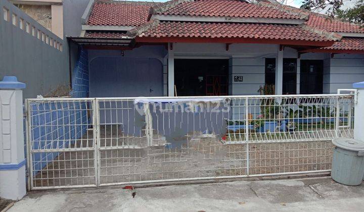 Disewakan Rumah Luas 5 Kamar Tidur, Condong Catur Sleman 1