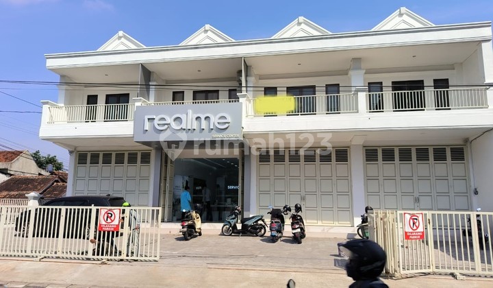 FOR RENT: SHOP HOUSE AND WAREHOUSE IN PURWOKINANTI, PAKUALAMAN, YOGYAKARTA FOR RENT: SHOP HOUSE AND WAREHOUSE IN PURWOKINANTI, PAKUALAMAN, YOGYAKARTA