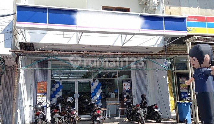 2-Story Shop House in Business and Tourism Area, Gedong Tengen, Jogja 2-Story Shop House in Business and Tourism Area, Gedong Tengen, Jogja