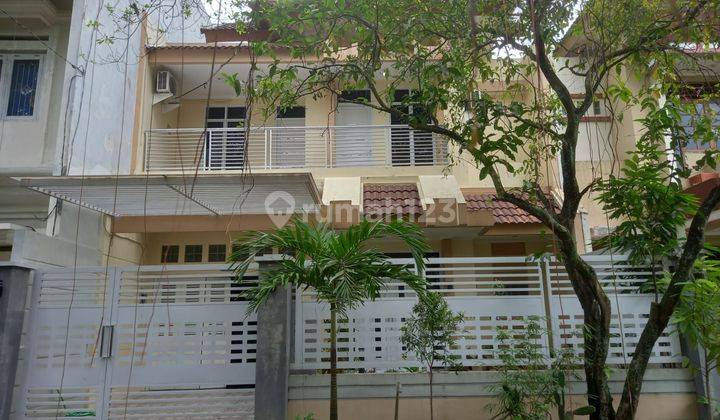 Rumah Bagus di Solo Baru 1