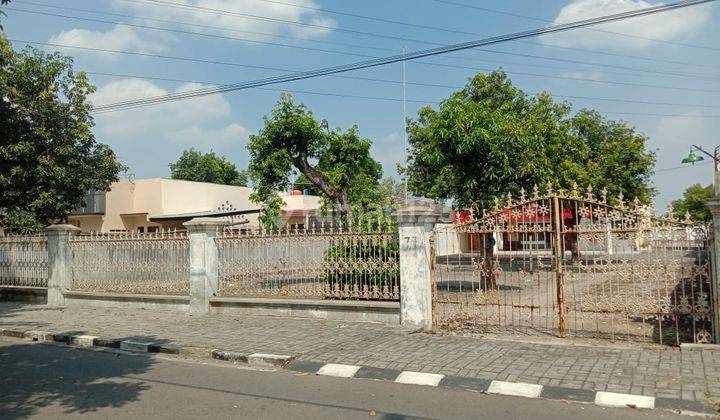 Rumah Bagus di Laweyan, Surakarta 1