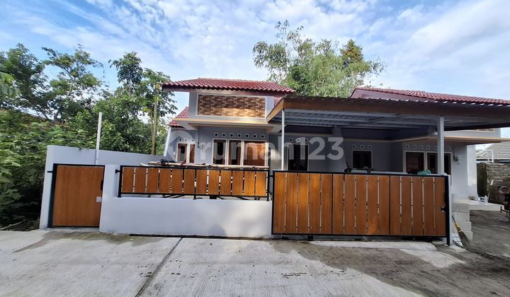 Siap Huni Rumah Lokasi Strategis Dekat Kampus Uii Siap Huni Rumah Lokasi Strategis Dekat Kampus Uii