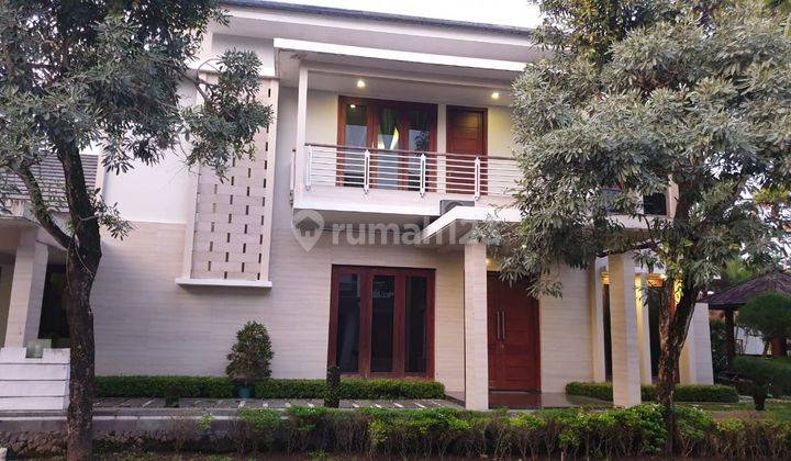 Jual Rumah Mewah Full Furnish di Bale Hinggil Lokasi Strategis 1