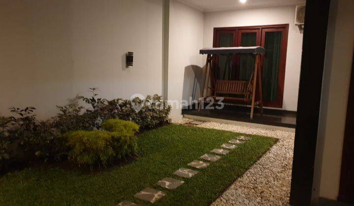 Jual Rumah Mewah Full Furnish di Bale Hinggil Lokasi Strategis 2