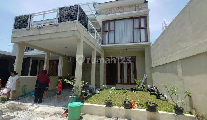 Turun Harga Dijual Rumah Elegant Full Furnish Dalam Cluster di Utara Stadion Maguwoharjo Sleman 1