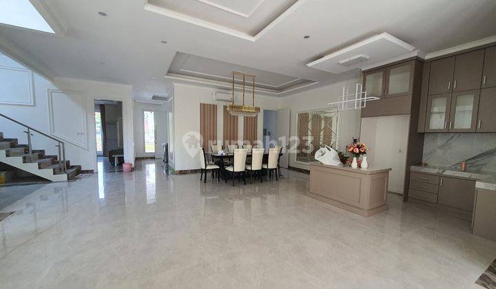 Jarang Ada Di Jual Rumah Mewah Privat Pool Ful Furnish Dalam Perumahan Elite 2