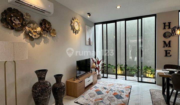 Dijual Rumah Modern Kontemporer Mewah Fully Furnished 2