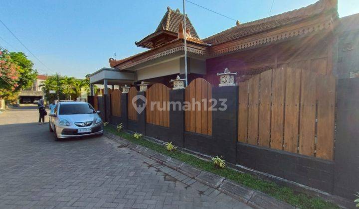 Dijual Rumah Mewah Full Furnish Area Maguwoharjo 1