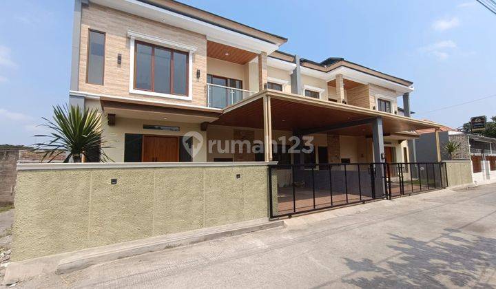 Dijual Rumah Baru 2 Unit Dekat Kampus Ugm Dan Uii Jakal 1