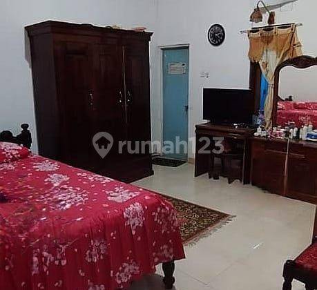 Dijual Rumah 2 Lantai Strategis Area 2