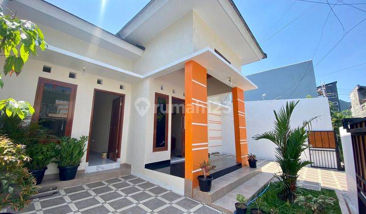 Rumah Baru Dalam Perumahan Seturan Yogyakarta 2