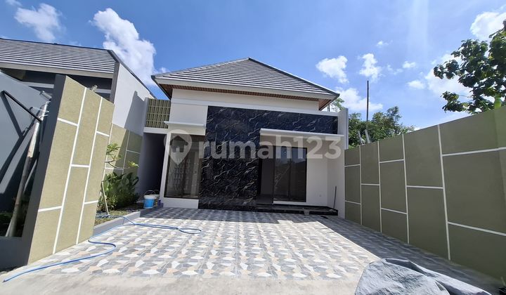 Beautiful House Strategic Location Near UII Campus 1