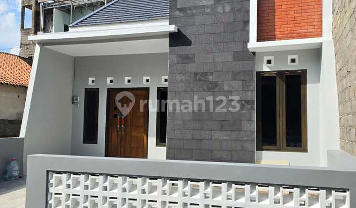 Rumah Di Jual Lokasi Strategis Sleman