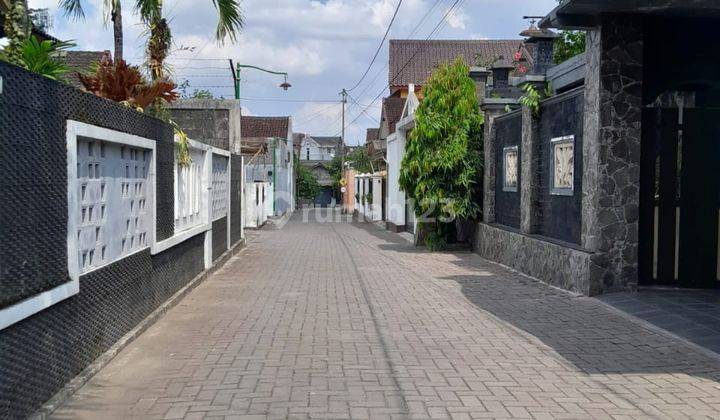 Dijual Rumah Luas Dan Lega Muat 8 Mobil Dekat Kampus Ugm Jogja 2