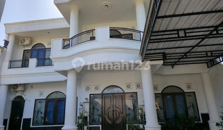 Rumah Cantik Mewah Siap Huni Dengan View Pemandangan Asri Full Furnished Rumah Cantik Mewah Siap Huni Dengan View Pemandangan Asri Full Furnished