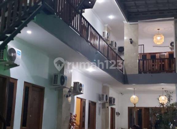 Jual Cepat Rumah Induk Dan Kost Esklusif Full Furnished 