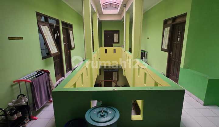 Rumah Induk Dan Kost 32 Kamar Super Strategis Rumah Induk Dan Kost 32 Kamar Super Strategis