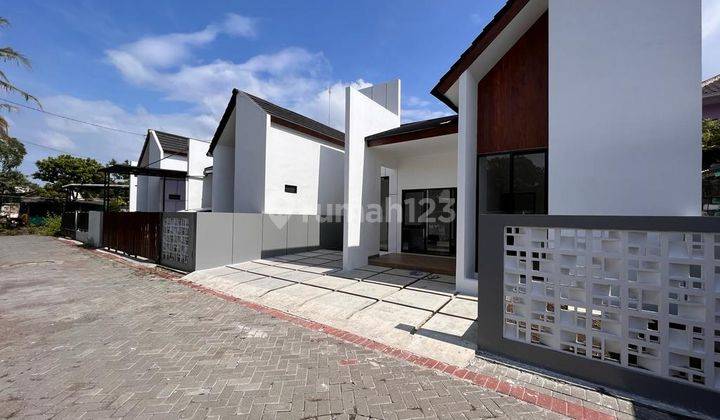 Rumah Modern Smart Home + Furnished Dekat Polres Sleman, Pemda Sleman, Sleman City Hall, Jl Magelang, Gito Gati 2