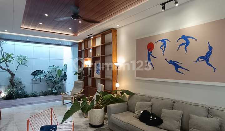 Bonus Furniture Just Bring Your Luggage