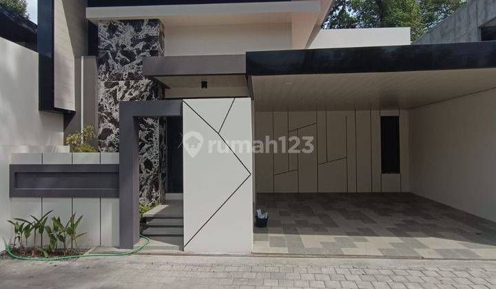 Dijual Rumah Siap Huni Lokasi Karanganyar Wedomartani Sleman Yogyakarta  1