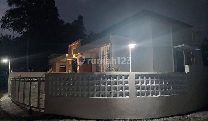 Dijual Rumah Baru Siap Huni  2