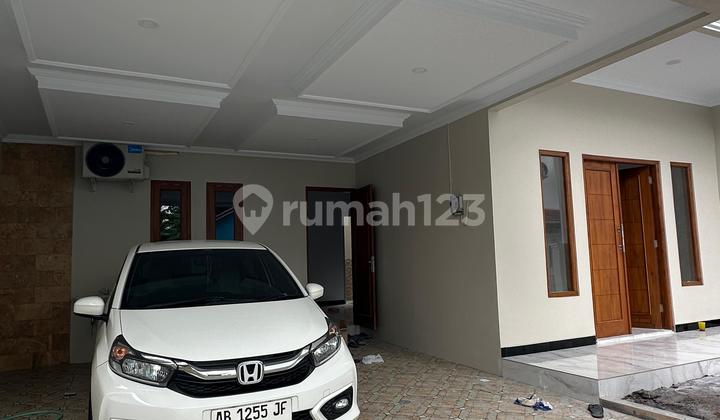 Rumah Cantik Siap Huni Lokasi Strategis Sleman Shm 2