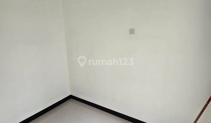 Rumah Baru Unfurnished SHM di Bendungan Wedomartani Sleman Sleman 2