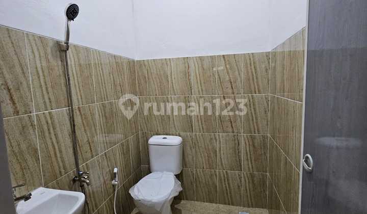 GUDANG BARU TELUK NAGA - AKSES CONT. 40