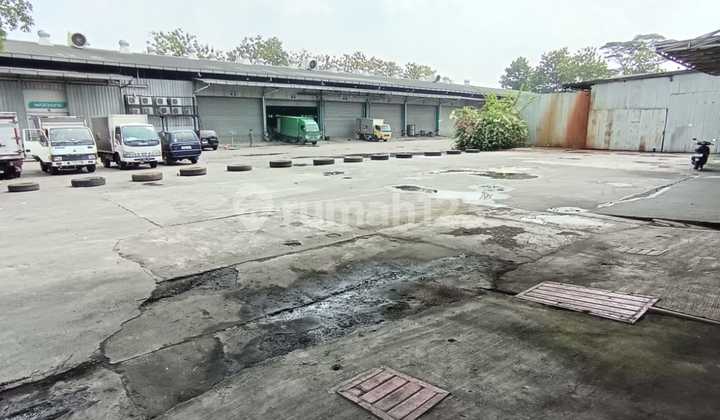 Warehouse in Gatot Subroto Tangerang Shared Warehouse Warehouse in Gatot Subroto Tangerang Shared Warehouse