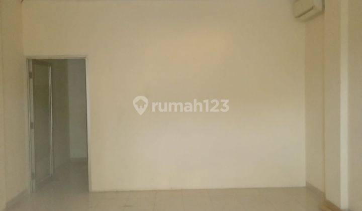 Ruko Siap Pakai Hadap Taman Cempaka Mas Jakarta Pusat 4