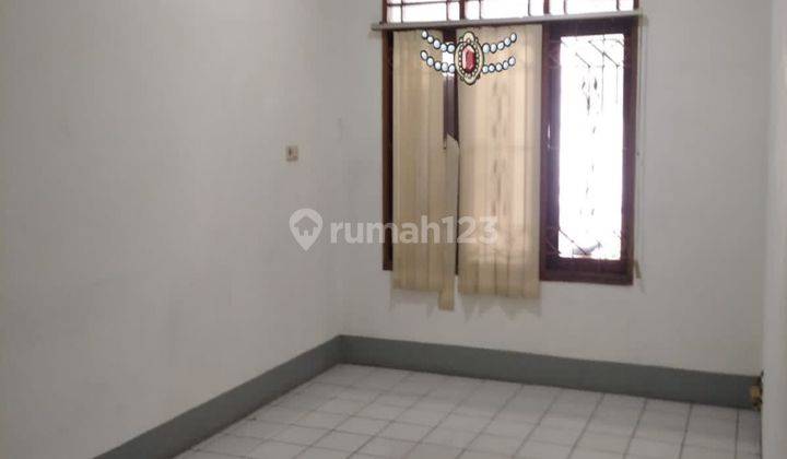 Rumah Bangunan Standard Lokasi Strategis Di Pulo Asem Jakarta Timur 2