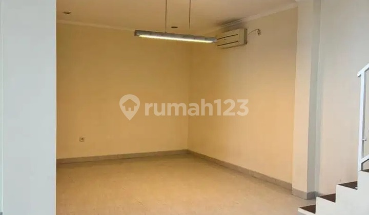 Jual Cepat Rumah Luas Bagus Siap Huni di Serpong Park