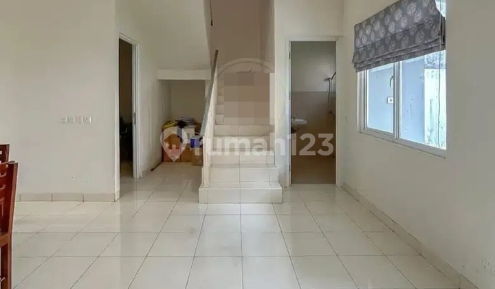 Dijual Rumah Hunian Strategis Siap Huni, Cantik, Rapi, Terawat Lokasi Serpong