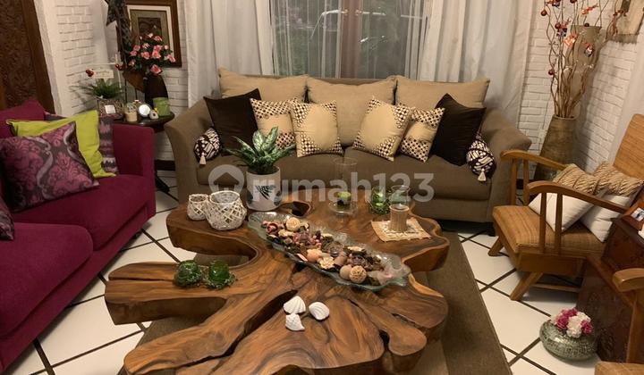 Jual Cepat Rumah Mewah Asri Lingkungan Nyaman di Bintaro Sektor 8