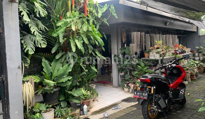 For Sale !! House on the Side of the Road in a Busy Area of Bintaro Sector 1