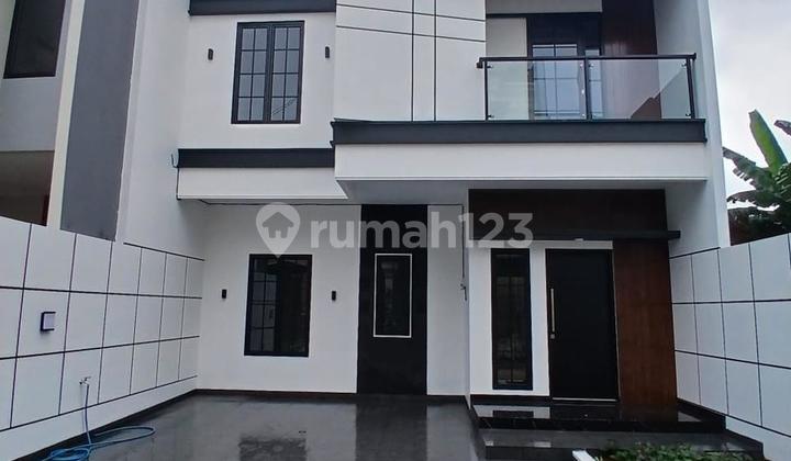 Hunian Elegan Ciganjur - Bangunan Baru, Siap Tempati Sekarang!