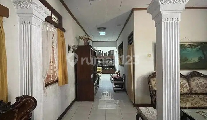 Dijual Rumah 2 Lantai di Tanah Abang – Lokasi Emas, Potensi Untung Tinggi! 2