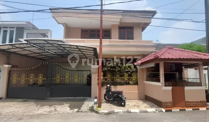 Dijual Rumah Cinere 2 Lantai - 10 Menit ke Pintu Toll Desari
