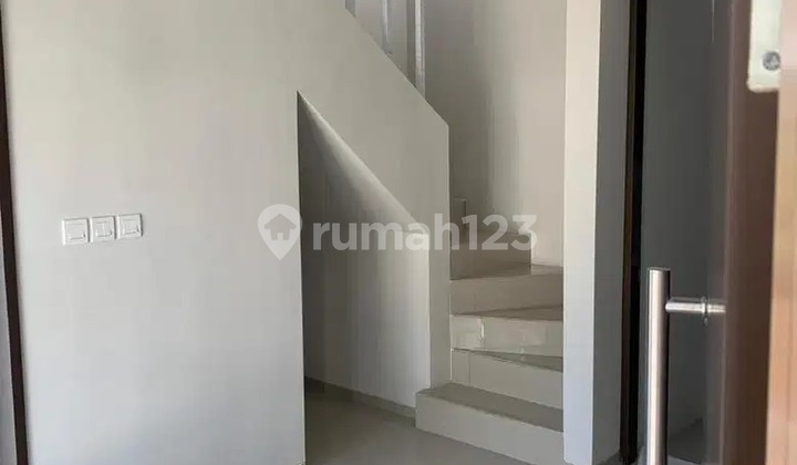 Dijual Rumah Siap Huni Cocok Untuk Keluarga Muda - Nego Tipis Dijual Rumah Siap Huni Cocok Untuk Keluarga Muda - Nego Tipis