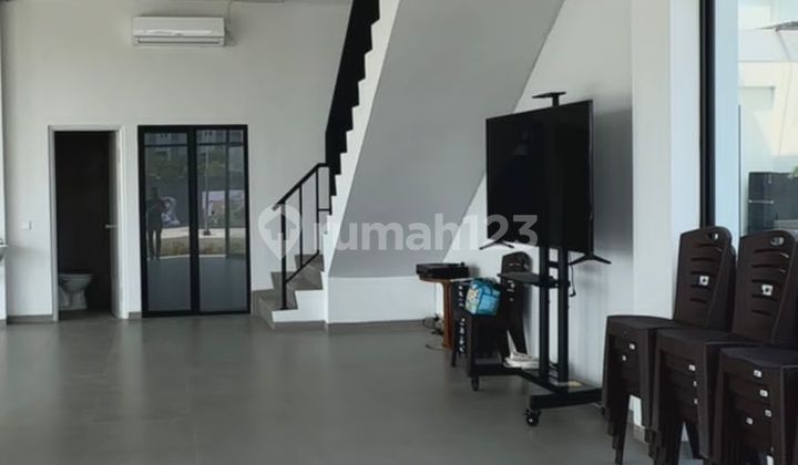 Ruko 2 Lantai Lokasi Strategis Dekat Universitas dan Perumahan Elit