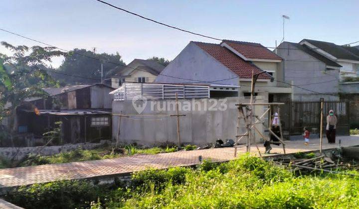 Tanah Kavling (SHM) Strategis Hoek Dekat Toll Setu Jakarta Timur 