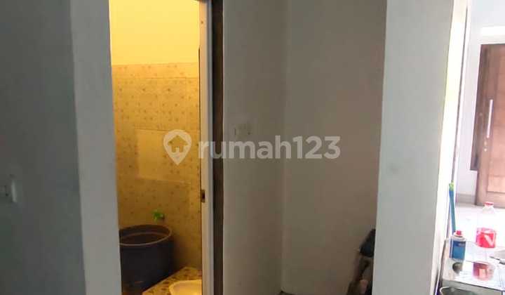 Rumah Cantik strategis Dekat  Kel.Pondok Ranggon Jakarta Timur