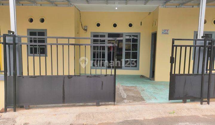 Rumah Hoek Strategis Dekat kelurahan Pondok Ranggon,toll Cibubur,Mabes TNI Cilangkap 
