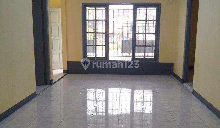 Rumah Hoek Strategis Dekat kelurahan Pondok Ranggon,toll Cibubur,Mabes TNI Cilangkap 