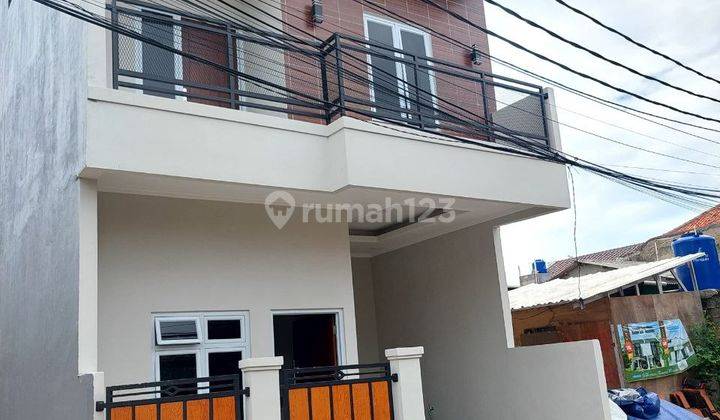 Rumah Cantik 2 Lantai Strategis Di Munjul Cipayung Jakarta Timur 1