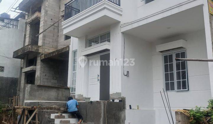 Rumah Cantik Mewah Strategis Dekat Toll Jorr , Tu Oll Bambu Apus Jakarta Timur 1