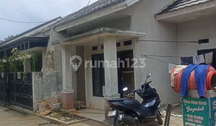 Rumah Strategis Dekat Toll Setu Cipayung ,Dekat Mabes Tni Jakarta Timur