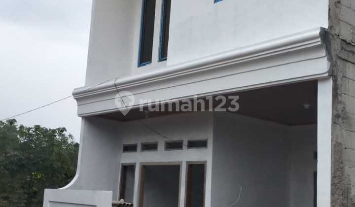 Rumah Cantik 2 Lt Strategis Dekat Kelurahan Pondok Ranggon Jakarta Timur